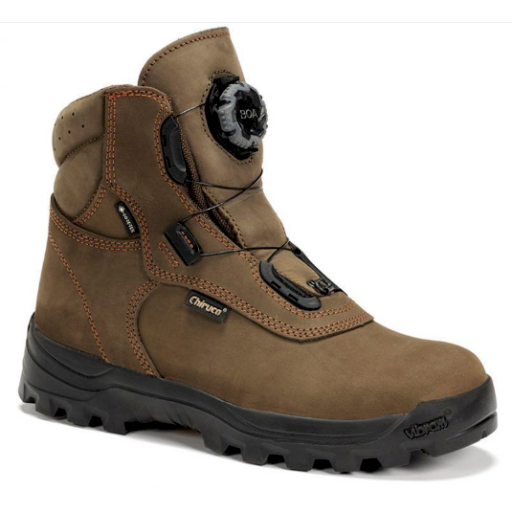 Waterproof Gore-Tex hunting boots with BOA and Vibram sole