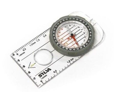 kompass suurendusklaasi ja kaelapaelaga