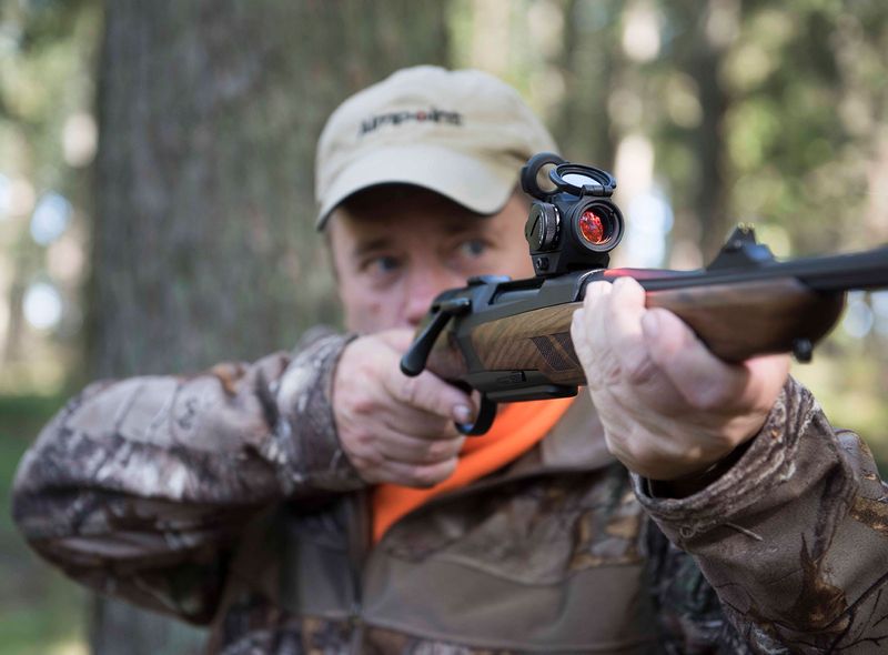 Kollimaatorsihik Aimpoint Micro H-2. 6 MOA