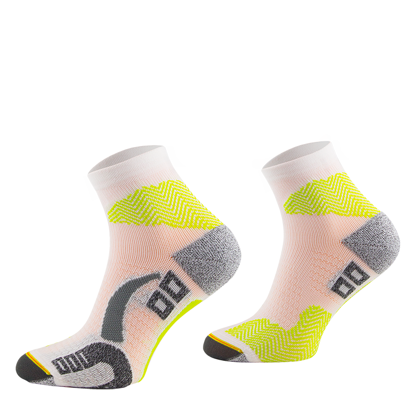 COMODO Run 1 short breathable running socks