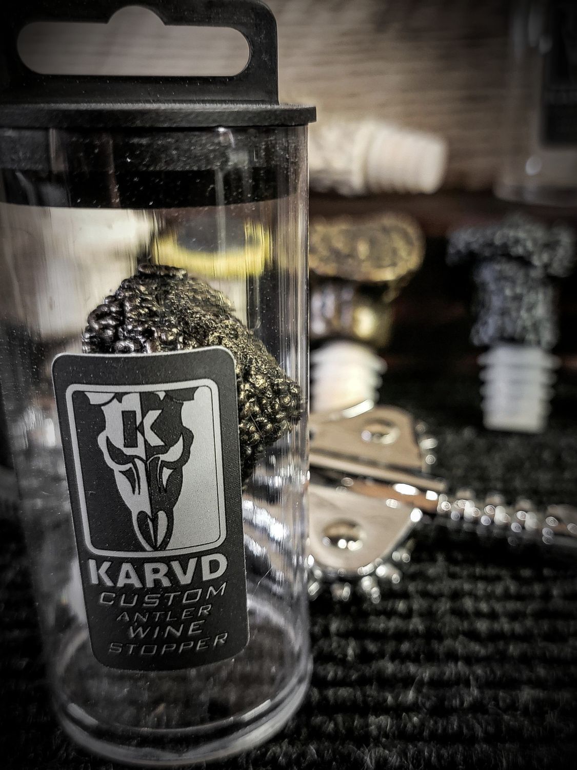 KARVD - ANTLER BOTTLE STOPPERS