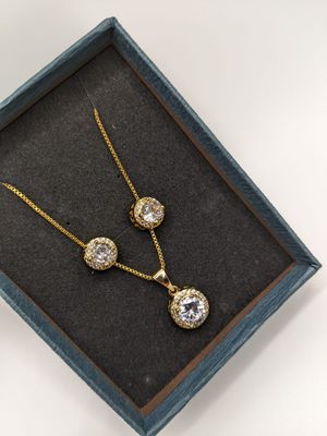 Gold Stainless Steel Necklace and Earring Set - 17 inches