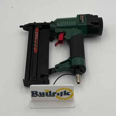 Parkside Pneumatische tacker max 8 bar 10-50mm - Nette staat