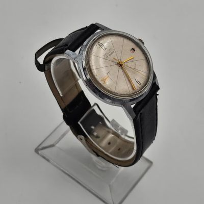Poljot 17 jewels horloge vintage zeldzaam design!