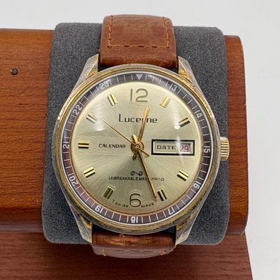 Lucerne Calendar vintage horloge - Prachtige wijzerplaat!