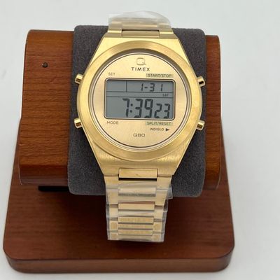 Q Timex® Q80 Continental 39mm goudkleur metaal - NIEUW