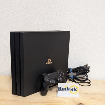 Sony Playstation 4 Pro 1Tb 4K incl. controller - Nette staat