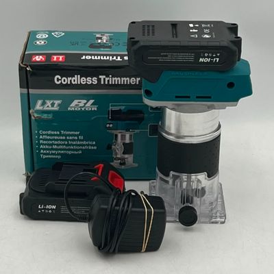 Accu bovenfrees LXT Brushless motor met 2x 21v accu - Nieuw
