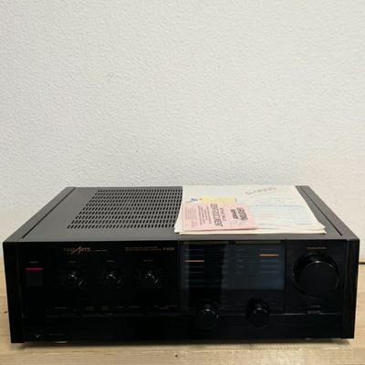 Grundig Fine Arts A-9000 Stereo Versterker - Super staat!