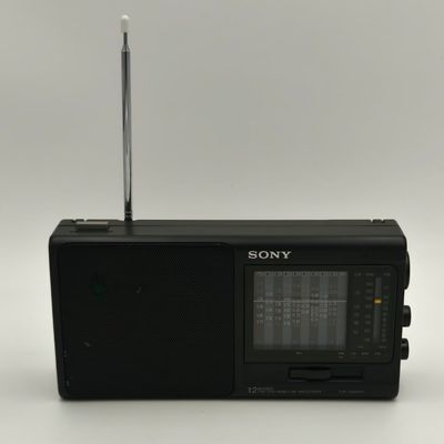 Sony ICF-SW600 12 Bands FM SW MW LW Receiver radio