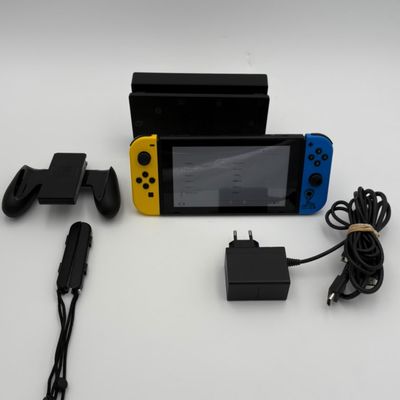 Nintendo Switch V2 Fortnite editie complete set - Als nieuw