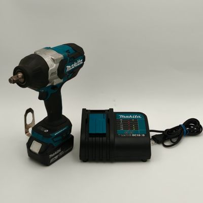 Makita DTW1002 18V Accu Slagmoersleutel 1000nm accu + lader