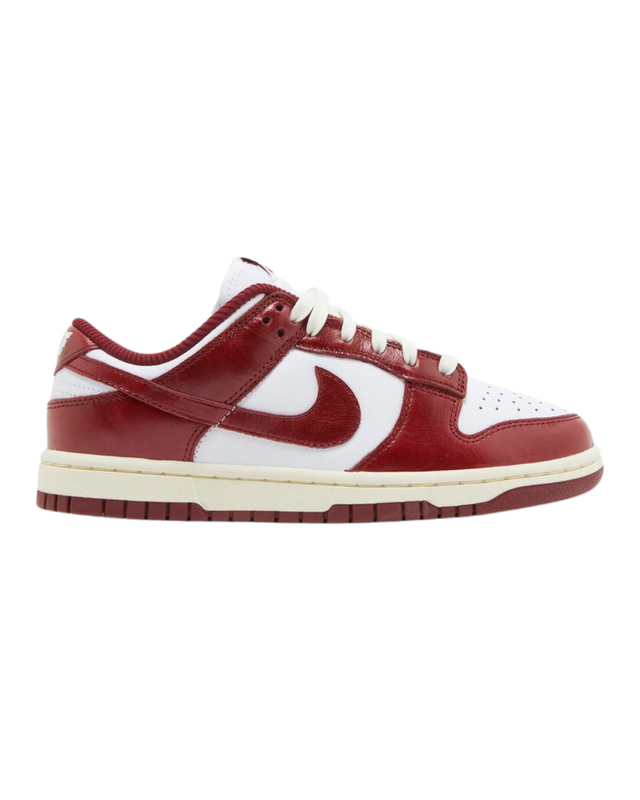Nike Dunk Low Vintage Team Red