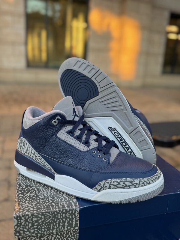 Pre-owned Jordan 3 Retro Georgetown (2021)