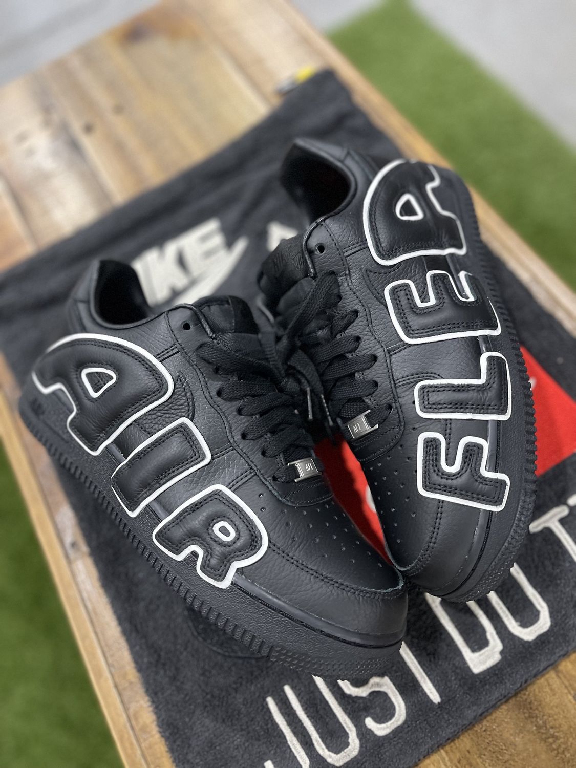 Preowned Nike Air Force 1 Low Cactus Plant Flea Market Black