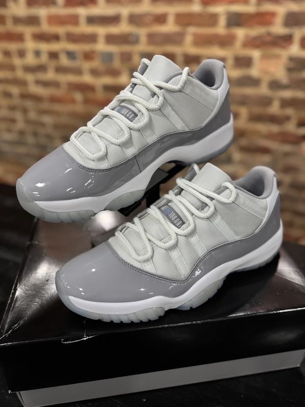 Preowned Jordan 11 Retro Low Cement Grey