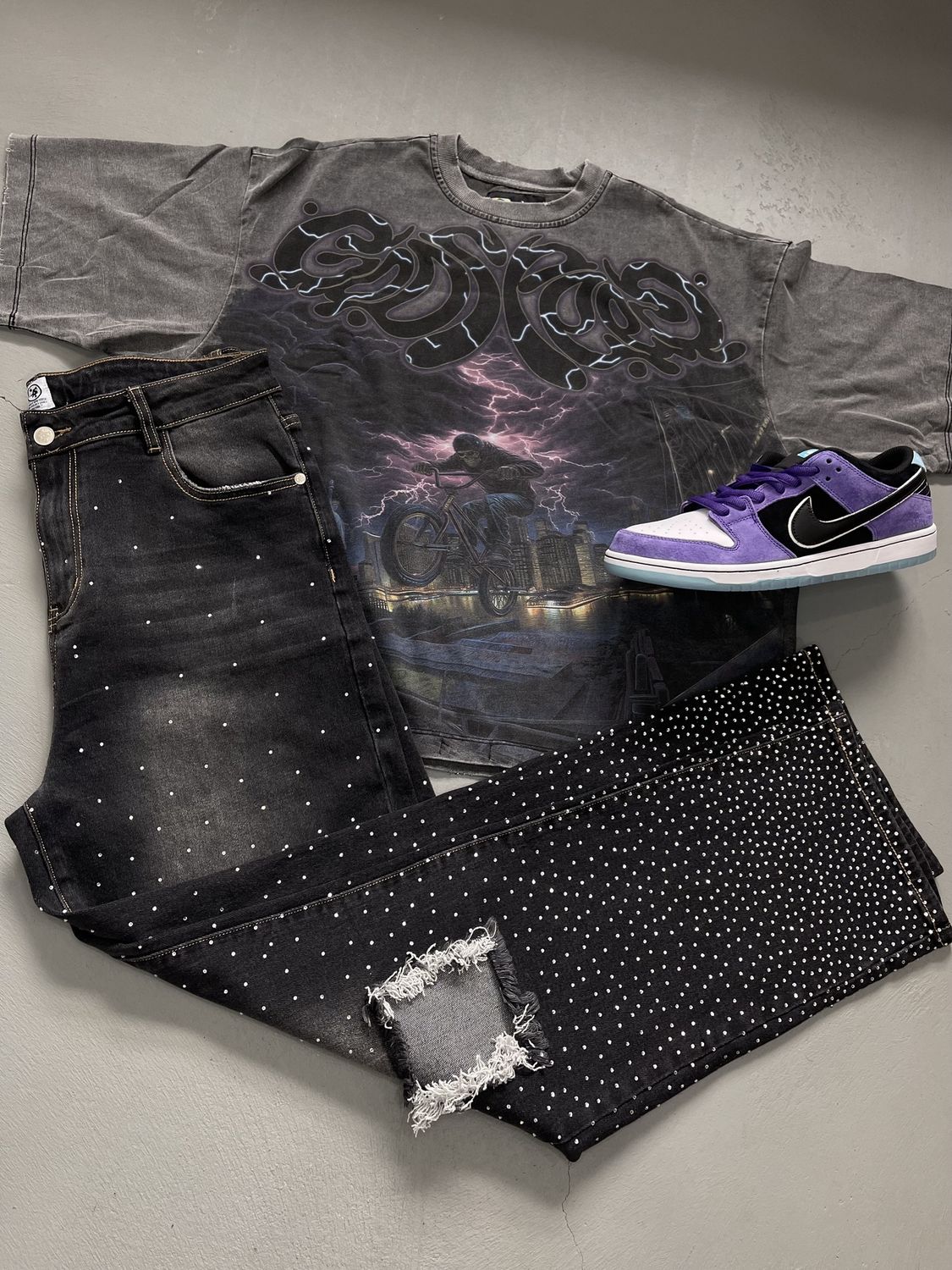 Capri Rhinestone Denim Jeans