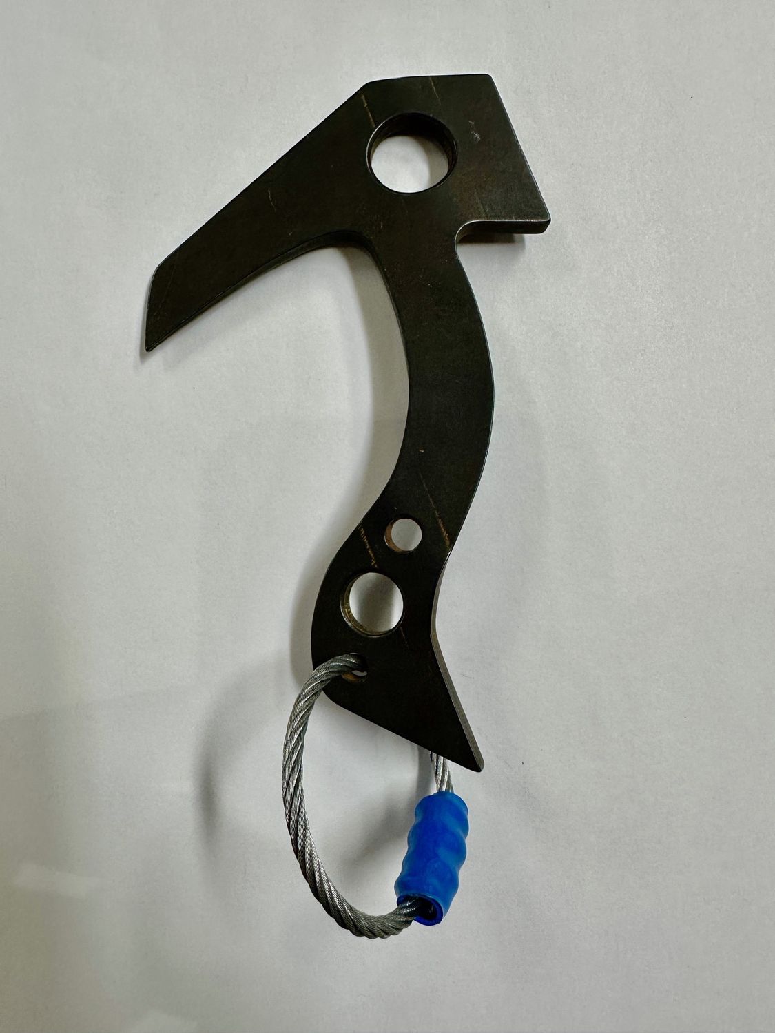 Tomahawk #3, Direction: Right (Blue)