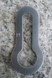 1/4"-5/16" Keyhole Rivet Hanger