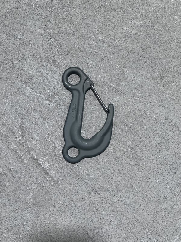 New Mussy Hook