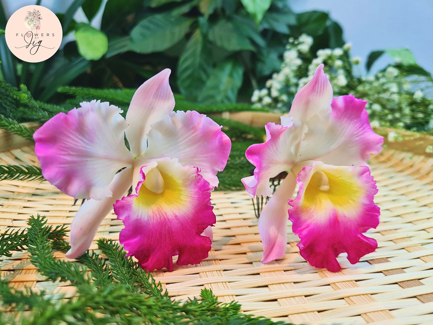 Handcrafted Pink Cattleya Orchid Hair Pin made from realistic polymer clay, featuring delicate shades of pink, white, and yellow. Ideal for weddings, special events, and tropical-themed outfits