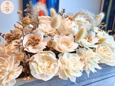 🌿 Rustic Grey Oak Floral Box with Handcrafted Sola Wood Flowers 🌿