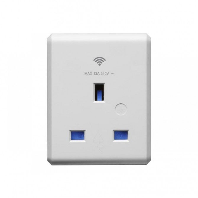 Link2Home Wi-Fi Plug-in Socket 13 amp