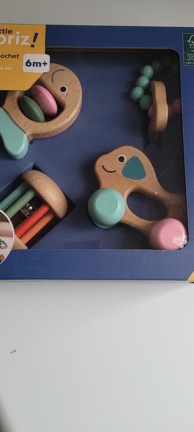 Coffre hochets bébé