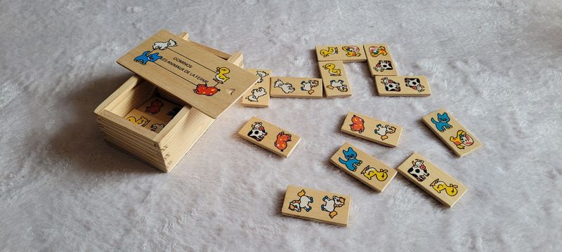 dominos