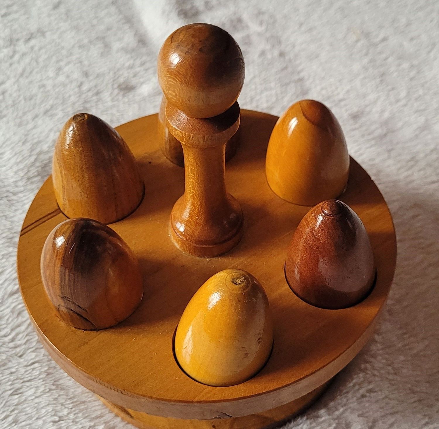 présentoir a œuf décoratif