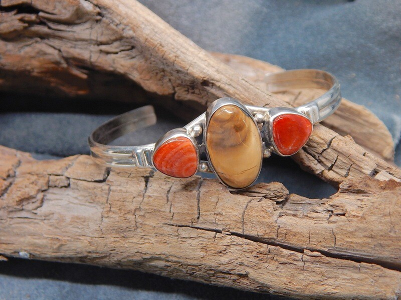 Walrus Ivory &amp; Spiny Oyster Bracelet