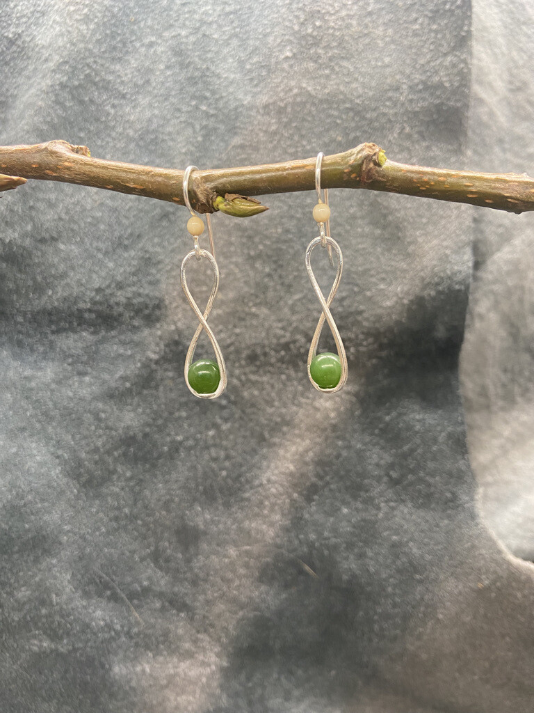 5mm Infinity Bead