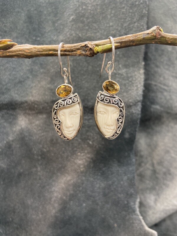 &quot;Enigma&quot; Earrings