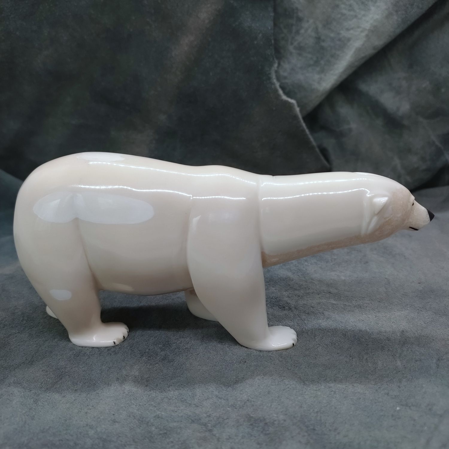 Polished Polar Bear