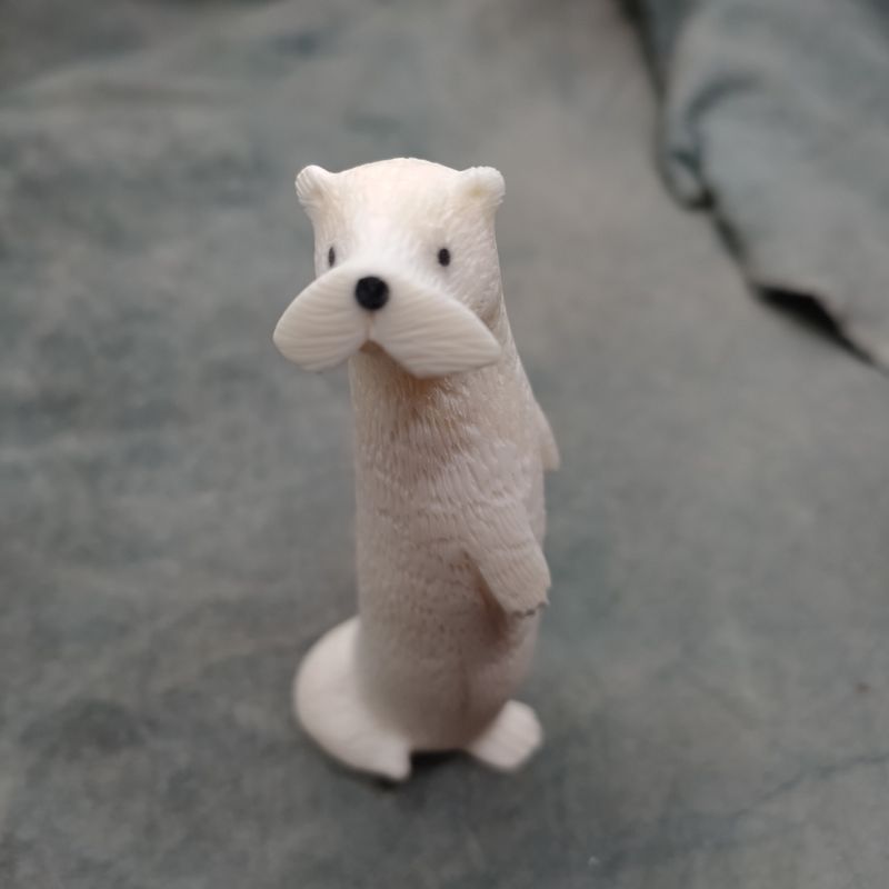 Textured Standing Otter
