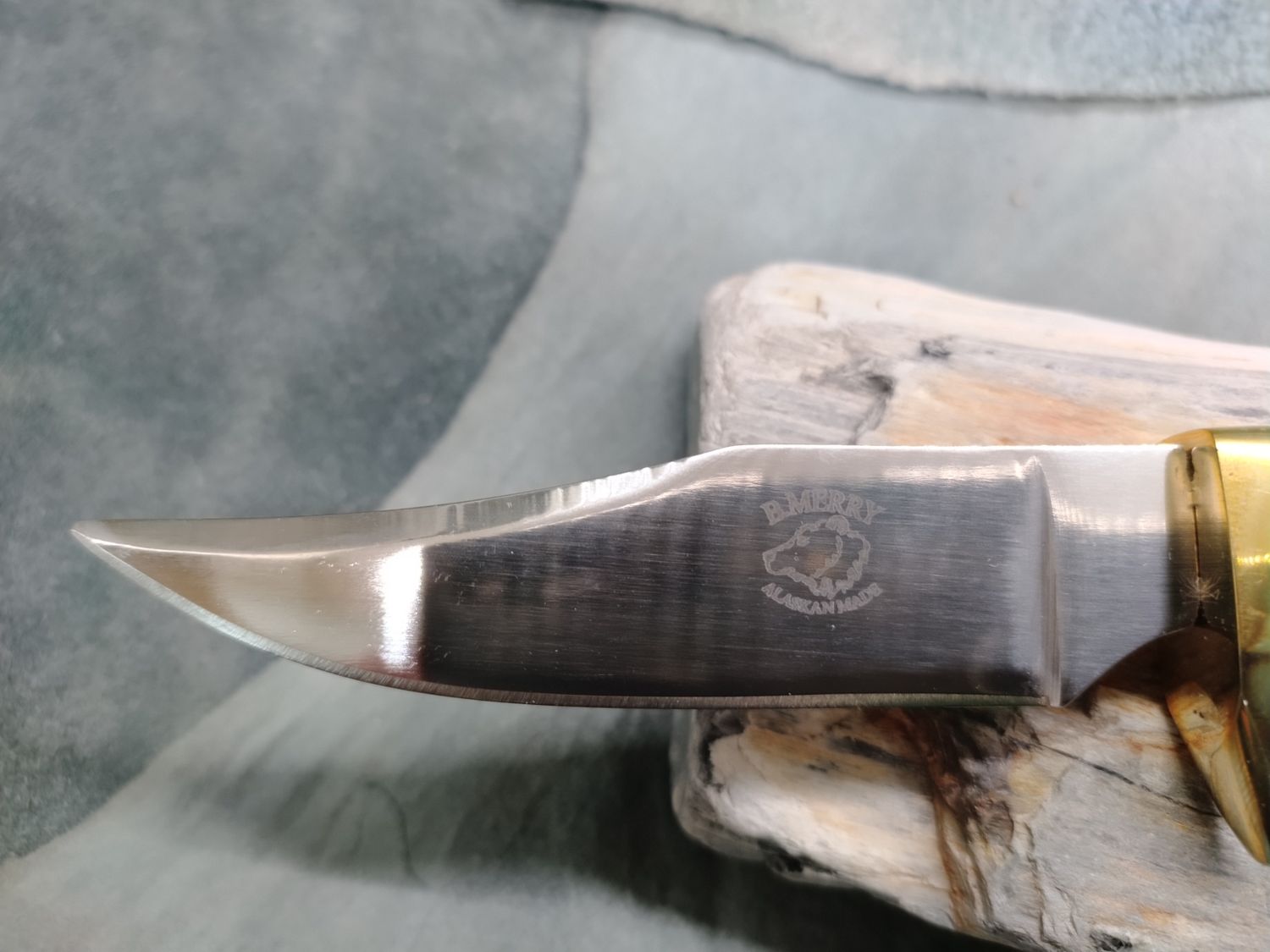 8&quot; Hunter with Fossilized Walrus Rib Bone handle