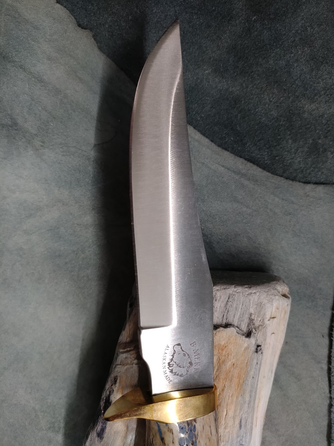 10&quot; Hunter with Fossilized Walrus Rib Bone handle