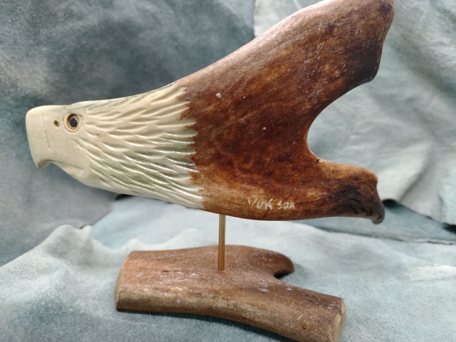 Eagle Statue