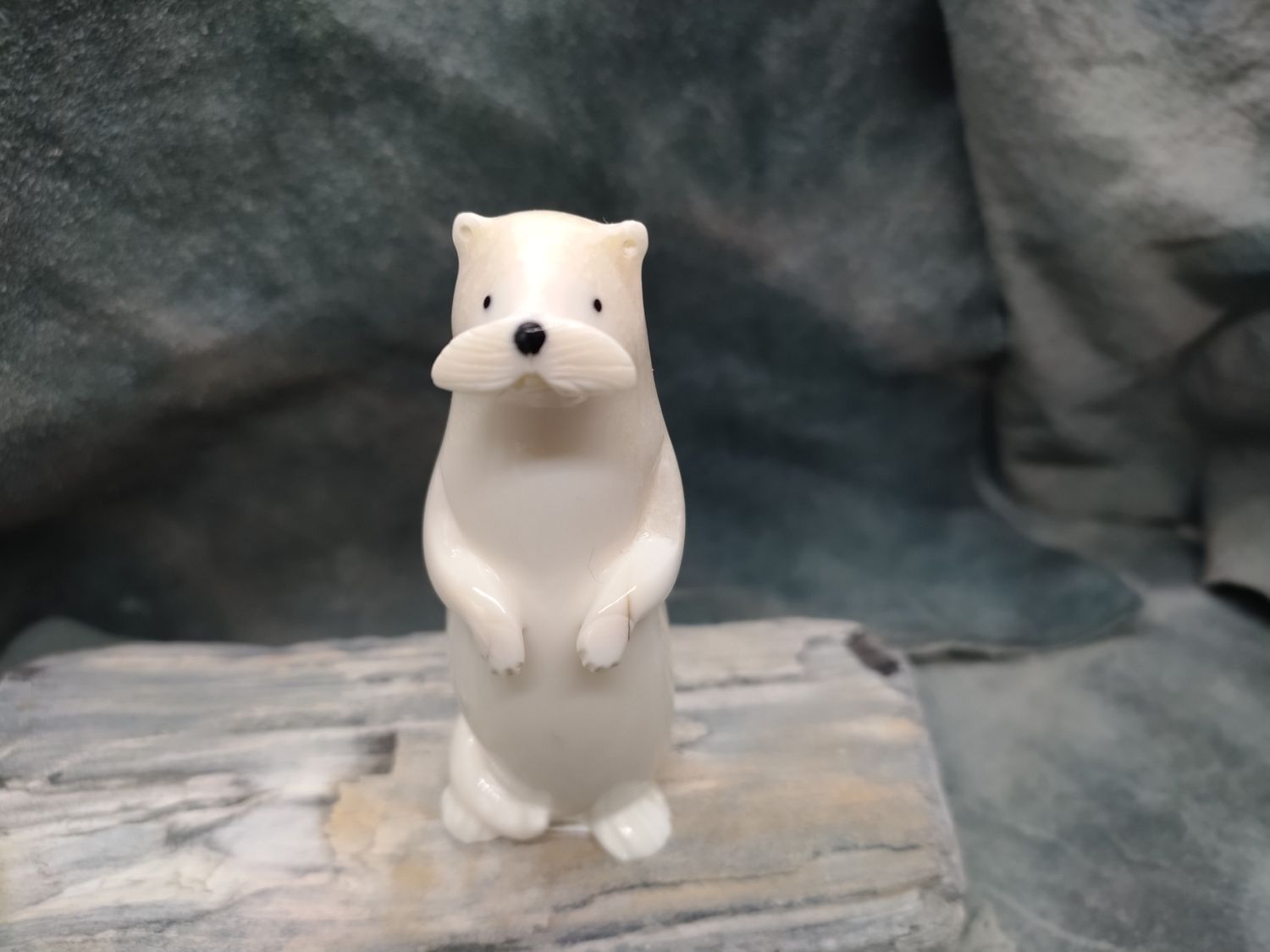 Standing Polished Otter 