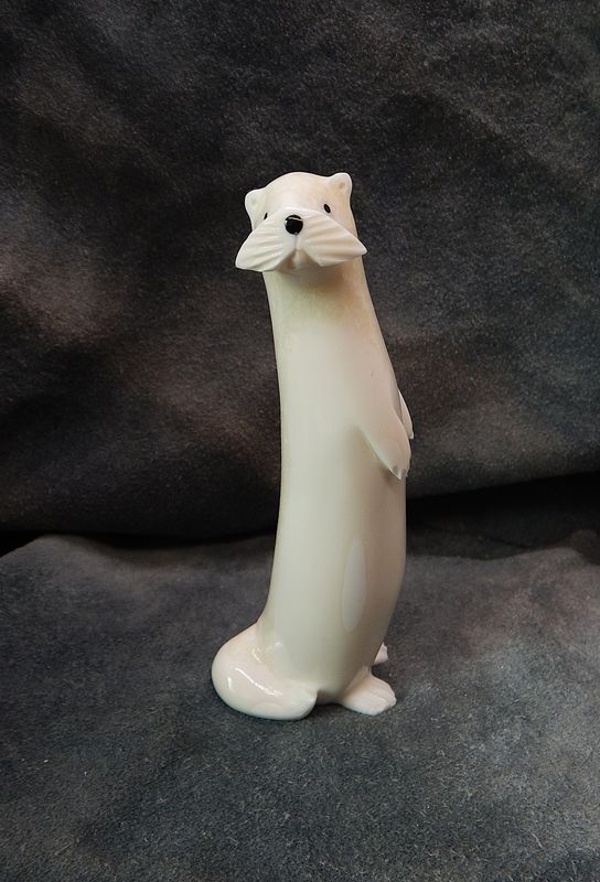 Standing River Otter
