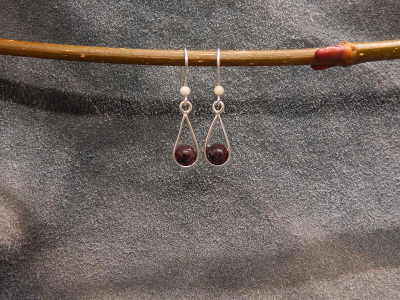 Purple Spiny Oyster Cupped Earring