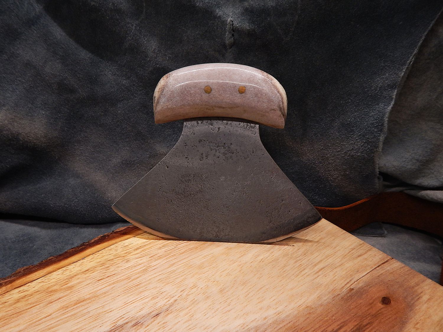 High Carbon Steel Fish River Ulu With Caribou Antler Handle