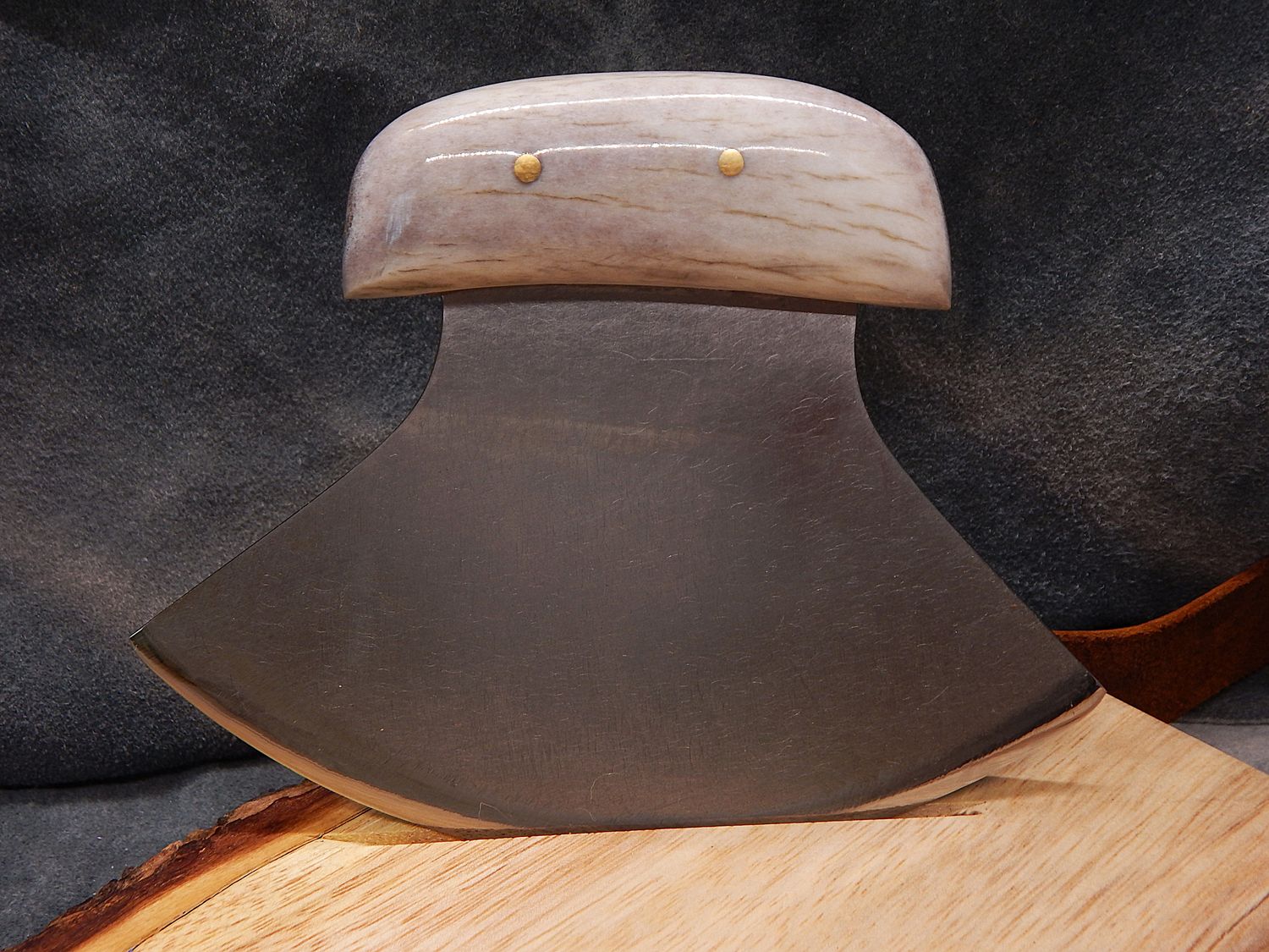 High Carbon Steel Fish River Ulu With Caribou Antler Handle