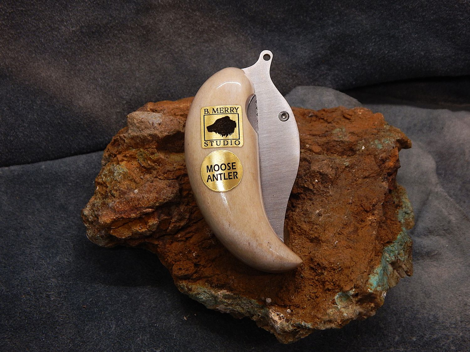 Bob Merry Shed Moose Antler Pocket Ulu
