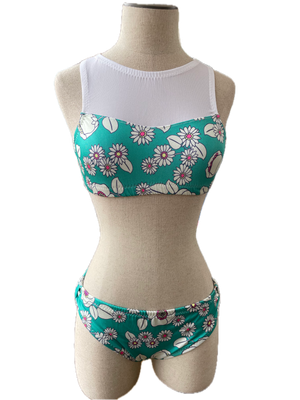 White Daisy Turquoise Sport Top Set