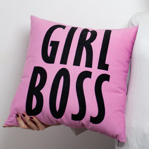 Подушка для дивана 45х45 см Girl boss