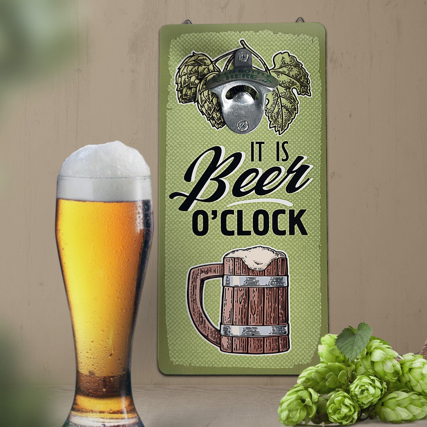 Настенная открывалка для бутылок It is beer o`clock