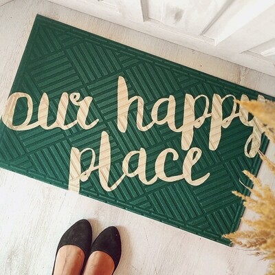 Килимок придверний з принтом Our happy place