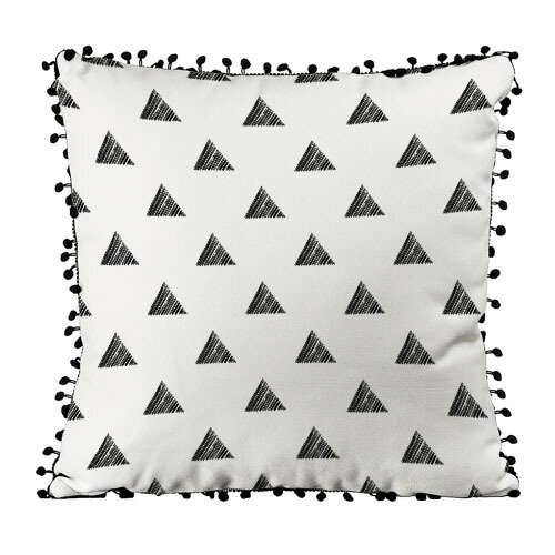 Подушка декоративная (мешковина) с помпонами Треугольник из линий