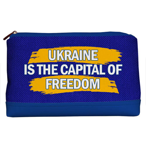 Косметичка дорожная женская Lovely Ukraine is the capital of freedom